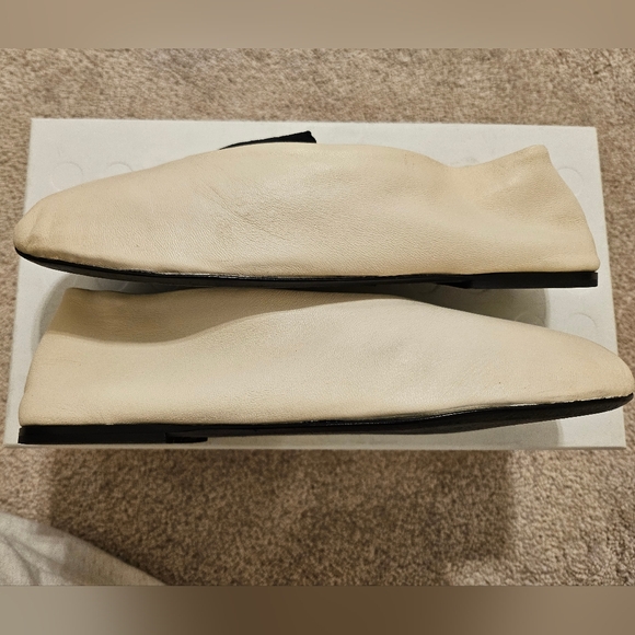 Khaite Marcy Flats Cream 37.5 Women's - Picture 10 of 11